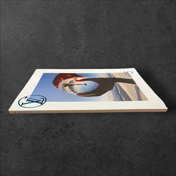 LOUIS VUITTON LV The Book #15 Catalog Coffee Table Magazine NEW 2023 - Picture 4 of 4